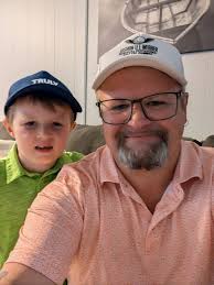 Hello friends I have another awesome week ahead where I'll be playing,  teaching and recording music! This week you can catch me