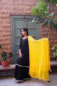 Plain punjabi suits with banarasi dupatta designs ll latest simple stylish look ideas. Plain Black Kurti Palazzo Set With Yellow Dupatta