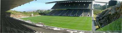 Prepared to receive 30,286 people, it took three years to be built. Braga S Municipal Stadium Data Photos Plans Wikiarquitectura