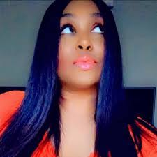 Amanda Braxton's Instagram, Twitter & Facebook