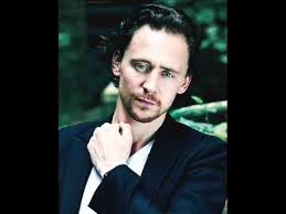 Pin By Sharon Toycen On Hiddles Gif Quote Video Tom Hiddleston Toms Actors
