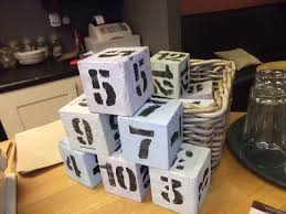 Cafe Table Numbers Google Search Legno Centri Tavola Addobbo