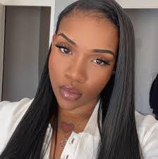 Debra Mcbeath's Instagram, Twitter & Facebook