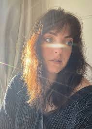 Kate Mcgill's Instagram, Twitter & Facebook