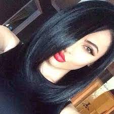 Go for light kohled eyes and nude lipstick during the day time. Black Hair And Red Lips Short Hair Makeup Short Hair Makeup Short Hair Styles Hair Inspiration