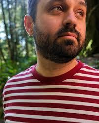 Larry Monday's Instagram, Twitter & Facebook