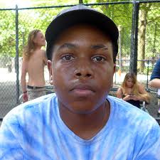 Donte Francis's Instagram, Twitter & Facebook