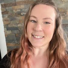 Nicole Maxfield (@nicloemax)