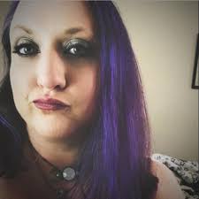 Happy Friday! Tag a fishing buddy who's always tangled up: