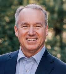 Scott Bohan's Instagram, Twitter & Facebook