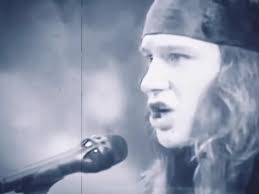 🥃🧔🏻‍♂️🤘🏻