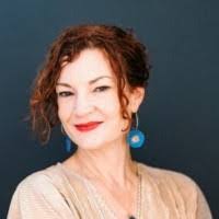 Loren Wolfe's Instagram, Twitter & Facebook