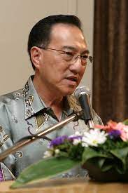 Former foreign ministers, former deputy foreign ministers, former secretary generals. Deputy Minister Of Education Datuk Hon Choon Kim Eats Malaysia Flickr