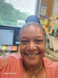 Introducing yourself and sharing a photo