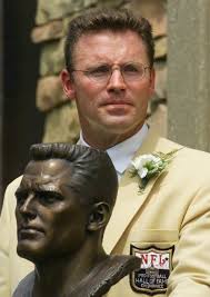 Happy birthday to Hall of Famer, Howie Long!