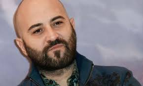 8 mar 2020 alle ore 5:20 pdt. Giuliano Sangiorgi Chi E La Sua Bellissima Compagna Ilaria Foto
