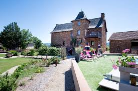 Gite 4 Etoiles 8 Personnes Avec Piscine En Aveyron