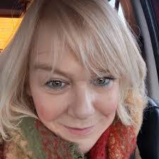 Marian Gilbert's Instagram, Twitter & Facebook