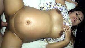 Tante seksi thailand yang lagi hamil besar pengen ngentot setelah nyepong  kontol