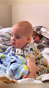 Adorable Baby Moments: The Funniest Reactions