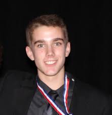 Derek Applegate (@dapplega)