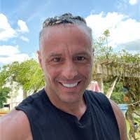 Dakota Pratt's Instagram, Twitter & Facebook