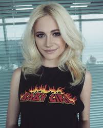 See pictures of pixie lott with different hairstyles, including long hairstyles, medium hairstyles, short hairstyles, updos, and more. Pixie Lott Reveals Stunning Bright Pink Hair In Latest Style Transformation