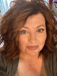 Makeup look for mature skin with minimal fine lines