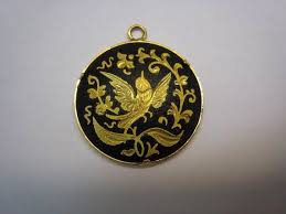 Black And Gold Jewelry From Spain Pin On Art From Spanish Speaking Countries