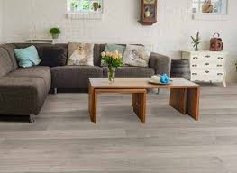 Choose from a variety of realistic finishes including wood, tile, stone and mosaic to achieve a faultless finish in any room. Vinyl Flooring Buying Guide