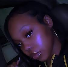 Can anyone help me $Rasheriaharris please & thank you 🙏🏽❤️