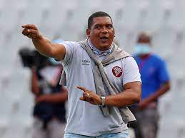 Log leaders mamelodi sundowns welcome their closest challengers swallows fc to the lucas moripe stadium in a mouthwatering top of the table clash this afternoon. Mamelodi Sundowns Vs Swallows Fc Live Updates And Streaming