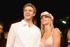 Watch both of them bust a move now kourtney kardashian and travis barker recently made their relationship instagram official. Britney Spears Dances To Justin Timberlake Song On Instagram