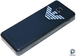 Samsung M7500 Emporio Armani - pathetic ...