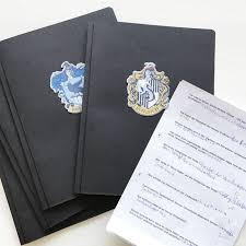 Das Ultimative Quiz Fur Deine Harry Potter Party Auf Nach Hogwarts Engel Band Harry Potter Geburtstag Harry Potter Selber Machen Harry Potter Zauberstab