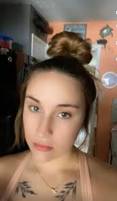 How can I get into Delilah's?! Who do I have to give my first born? I just  checked online and they're completely booked for the foreseeable future  😭😭😭