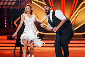 Select from premium faisal kawusi of the highest quality. Let S Dance 2017 Show 6 Faisal Kawusi Und Oana Nechiti Starsontv