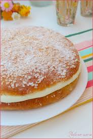 Tarte Tropezienne Ou Brioche A La Creme Vegan Perle En Sucre Tarte Tropezienne Meilleur Gateau Du Monde Gateaux Et Desserts