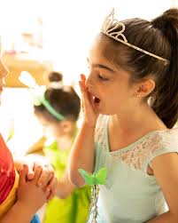 Happy 6th birthday to our sweet little firecracker! Thank you for bringing  so much love and joy to our lives… We love you, V! 🧚‍♂️ 📸:  @cinthyaciprianphotography Party planning: @planit_rd 🫶🏻