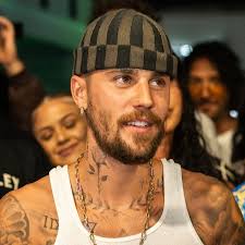 Best-Dressed Reader of the Day: Kerrin Smith