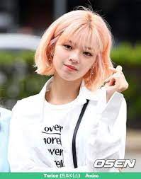 Twice feel special nayeon jeongyeon momo concept photos (hd/hr/clean). Jeongyeon So Cute Twice íŠ¸ì™€ì´ìŠ¤ ã…¤ Amino