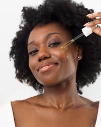 BEAUTOLOGY LAB's founder, Karina Moises, spills her secrets