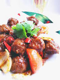 Rebus sebungkus bebola daging yang dicampurkan bersama bawang putih dan bawang besar yang diketuk manja. Resepi Bebola Daging Blackpepper Simple Dan Sedap