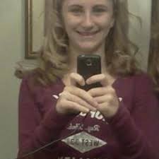 valencia bennett (@ValenciaBennett)