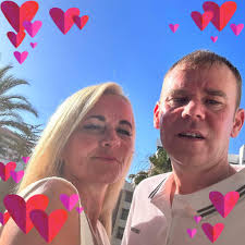 My new discus never had them before can I pls ask people what do u all feed  for the best nutrition value pls as I want the very best for these discus ,