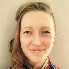 Molly Farwell's Instagram, Twitter & Facebook