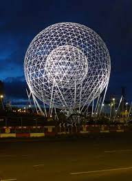 Rise Sculpture At Night Sculpture Photo Belfast