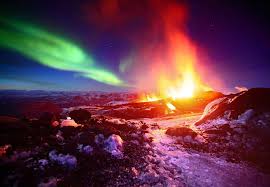 Northern Lights Paint Sky Over Arctic Volcano Wired Northern Lights Northern Lights Painting Volcano