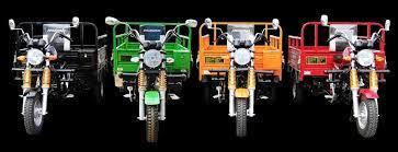 Jika awalnya yang masuk adalah city car roda 3 dengan tenaga listrik merek tiger yang sudah laris manis walau harganya 30jutaan, kali ini ada pilihan city car roda 3 dengan mesin motor 250cc berbahan bakar bbm biasa dengan harga 18jutaan Motor Roda 3 Photos Facebook