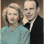 Denise Padgett's Instagram, Twitter & Facebook